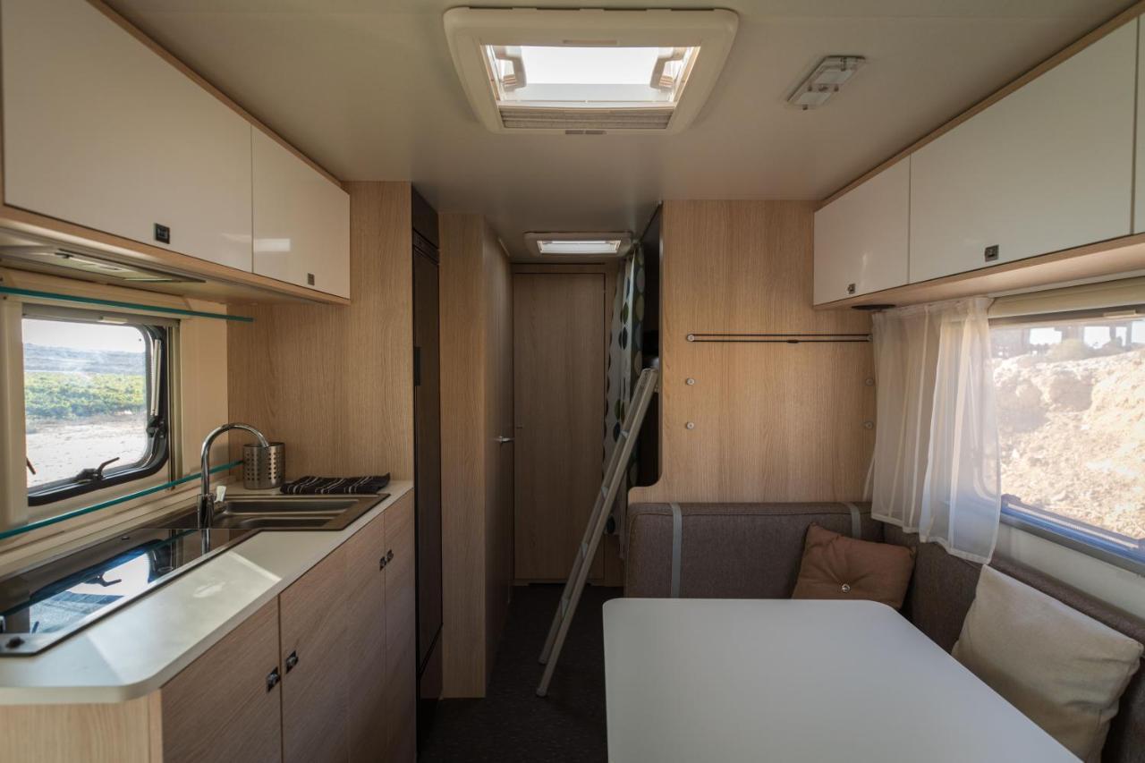 Itav Bateva Caravans - ייטב בטבע קרוואנים ミツペ・ラモン エクステリア 写真