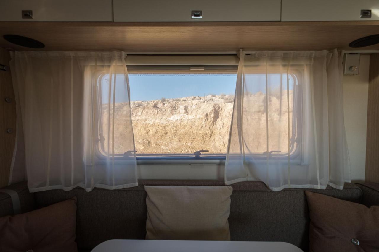 Itav Bateva Caravans - ייטב בטבע קרוואנים ミツペ・ラモン エクステリア 写真