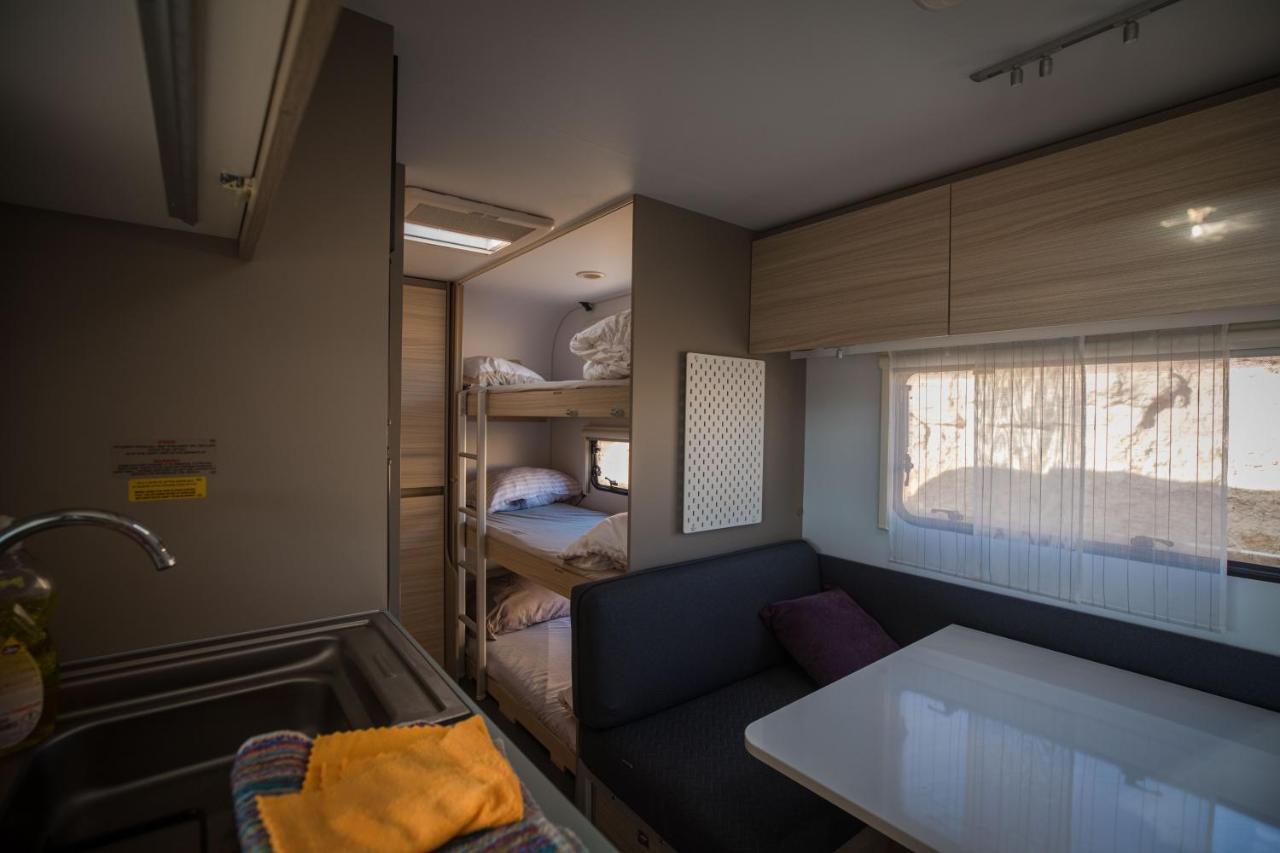 Itav Bateva Caravans - ייטב בטבע קרוואנים ミツペ・ラモン エクステリア 写真